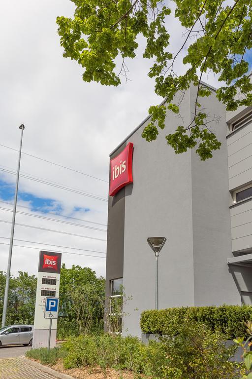Ibis Geneve Aeroport Hotel 2*