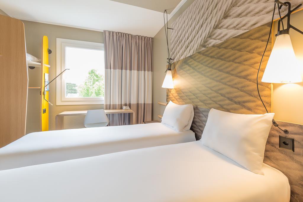Hotel Ibis Geneve Aeroport 2*